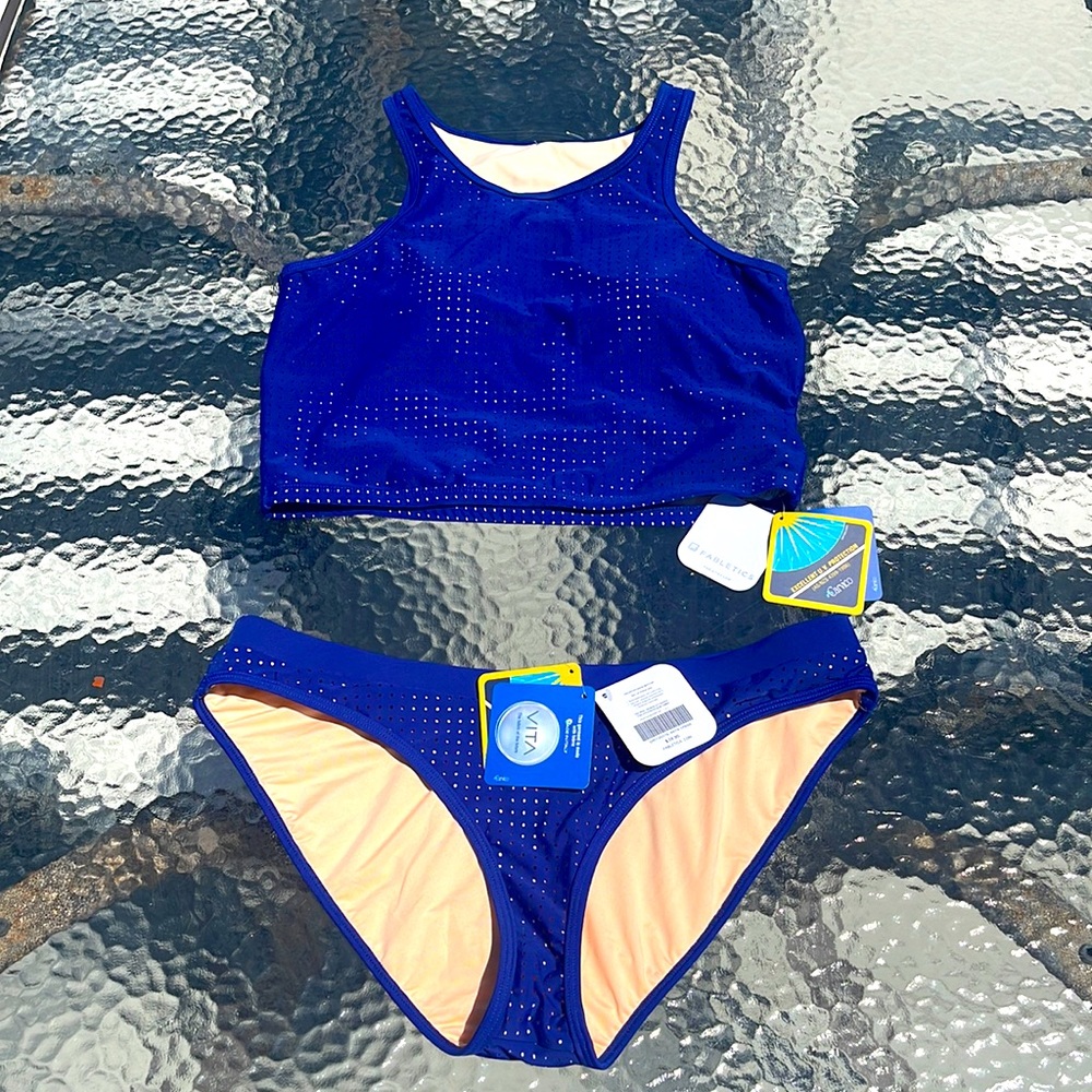 Valentina Midi Bikini Top & Bottom from Fabletics size Large